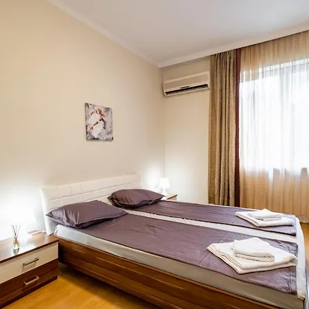Apartment By The Sea 2bdrm