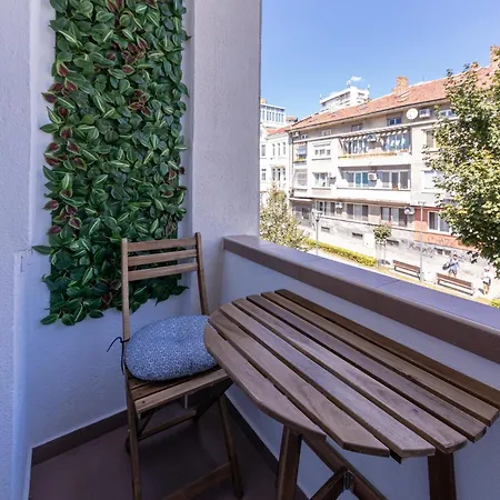 By The Sea 2bdrm Apartment