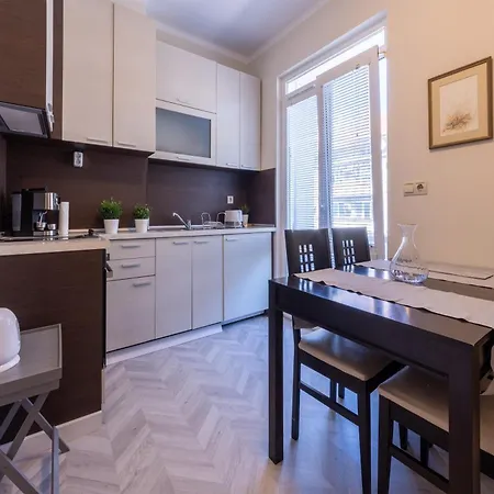 Apartmán By The Sea 2bdrm *